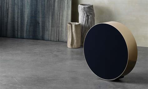 BANG & OLUFSEN BEOSOUND EDGE 